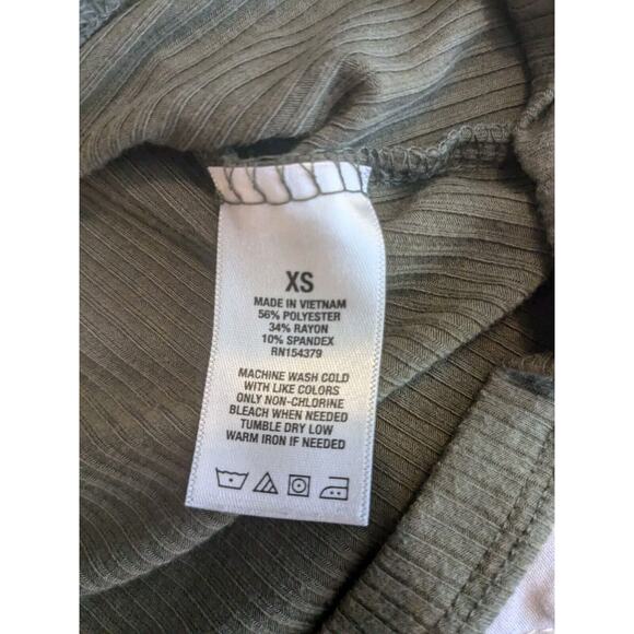 Aeropostale Seriously Soft Essential Tee Size XSmall-Army Green - Picture 4 of 7